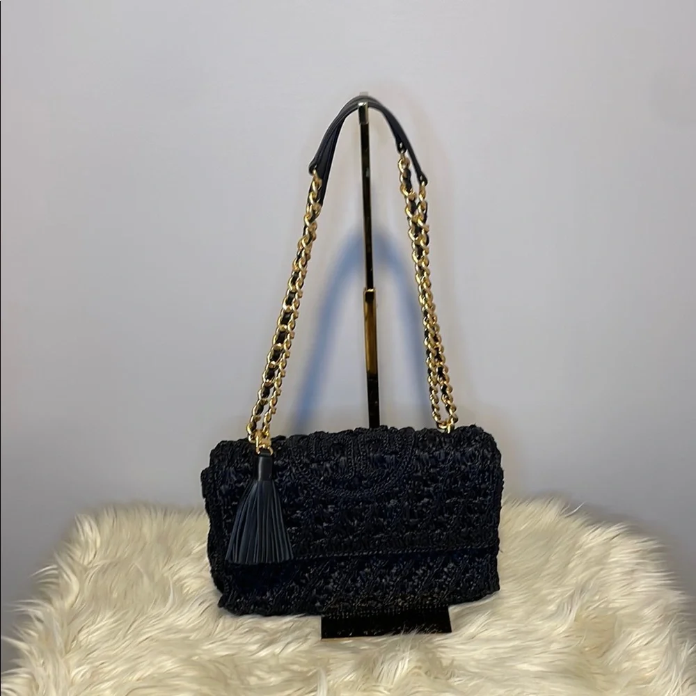 Tory Burch Black Crochet Shoulder Bag with Gold Chain - Picture 1 of 6